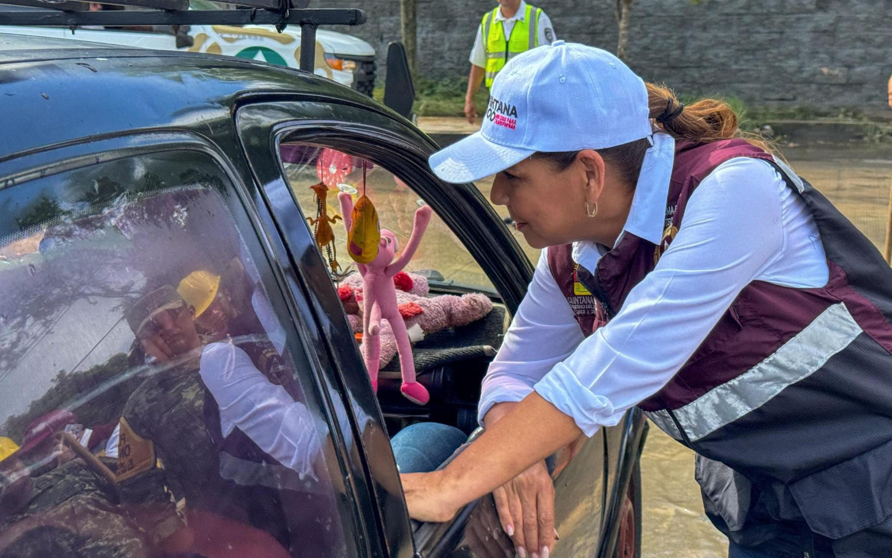 Supervisa Mara Lezama apoyos a pescadores, tras “Helene”